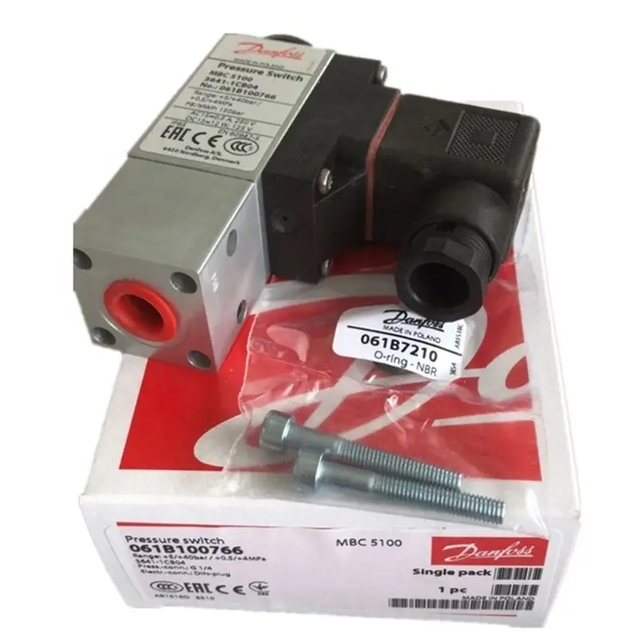 with Low Price Pressure Switch Mbc5100 061b100766