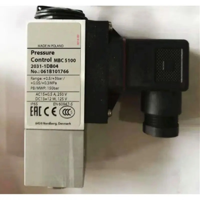 Pressure Switch Mbc5100 061b000266